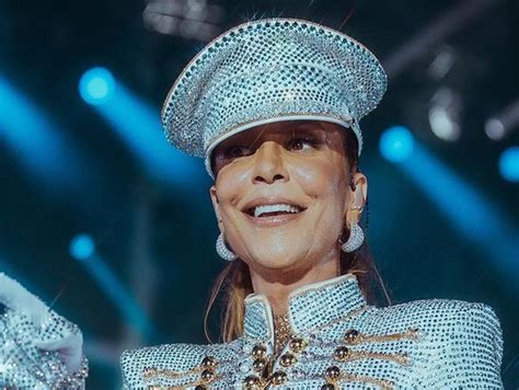 ¡Ivete Sangalo's Turnê da Alegria Conquers Brazil: A Celebration of Music and Unforgettable Memories!