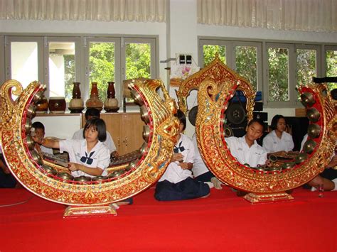 ¡El Concierto Estrellas de Siam de Ning: Una Fusión Mística de Música y Tradiciones Tailandesas!